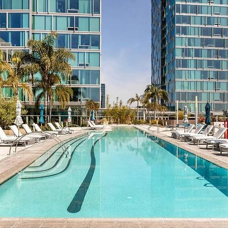 Lovely Upscale High Rise Private Parking & Pool Apartment ลอสแอนเจลิส ภายนอก รูปภาพ